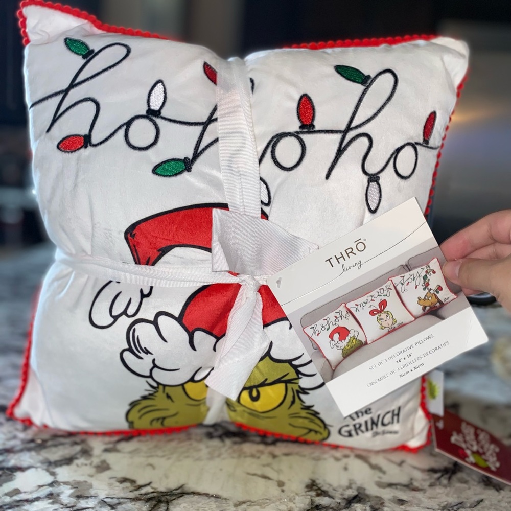 Dr Seuss GRINCH Pillow Set of 3